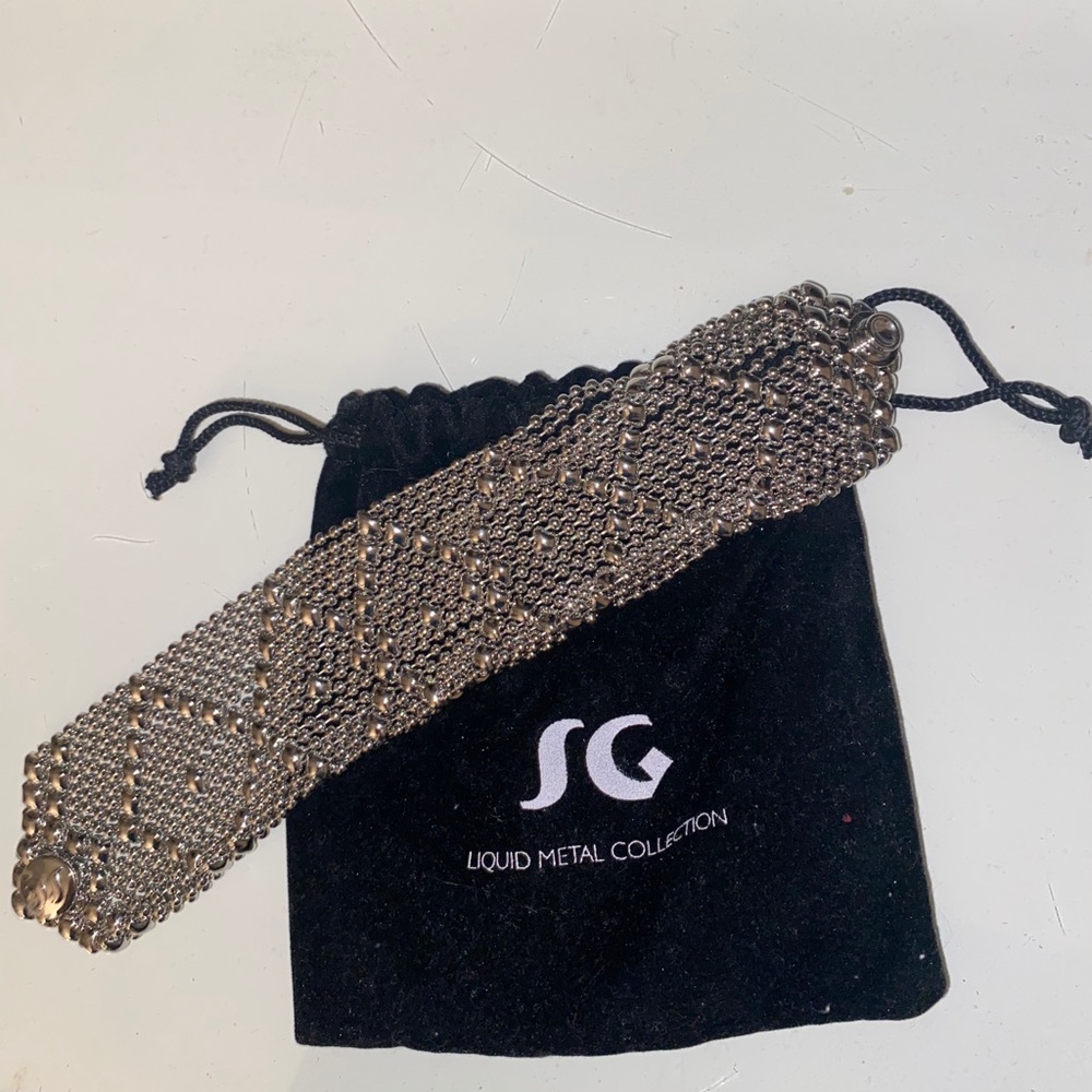 SG SERGIO GUTIERREZ BRACELET NEW W BAG